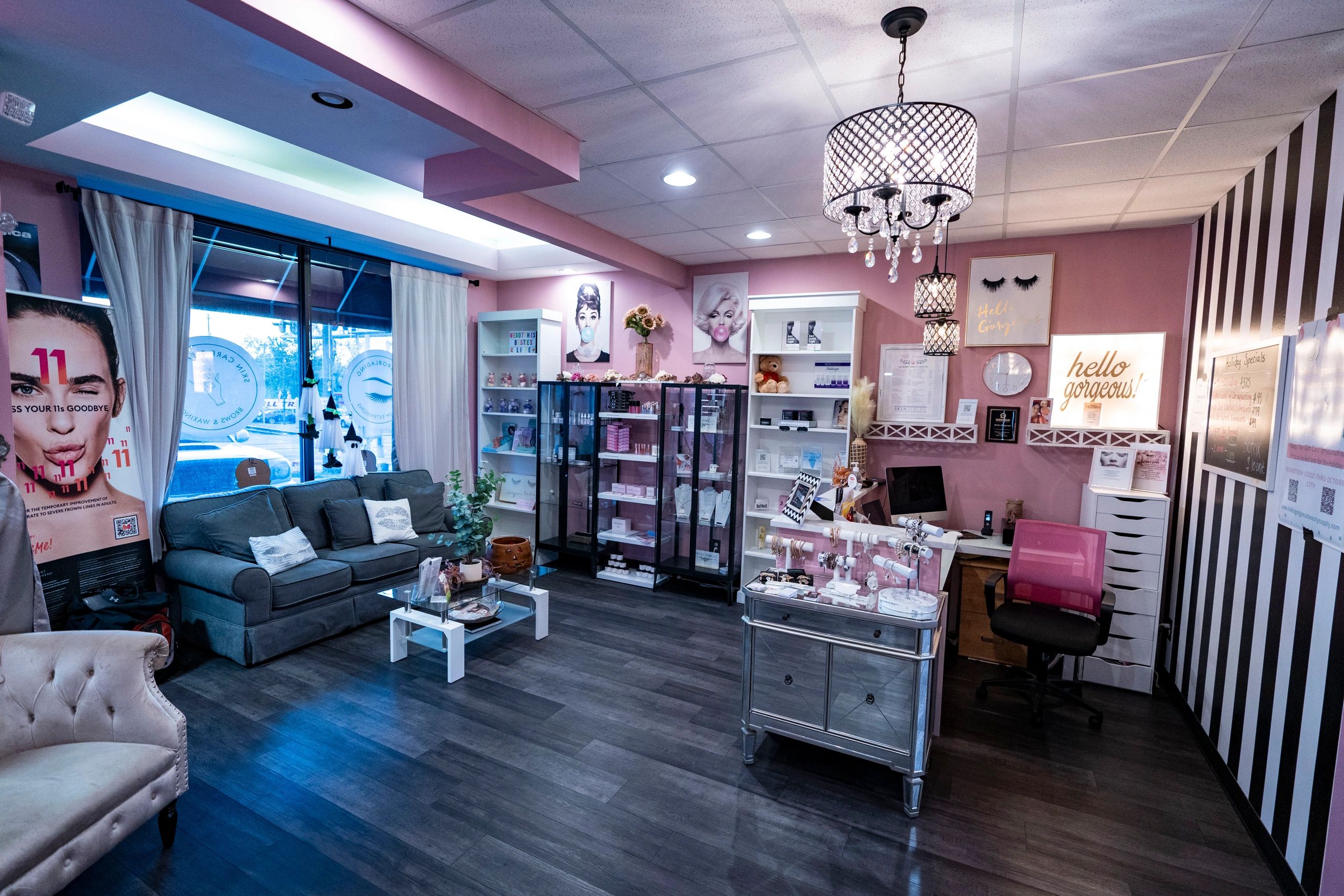 Hello Gorgeous Signature Hello Gorgeous